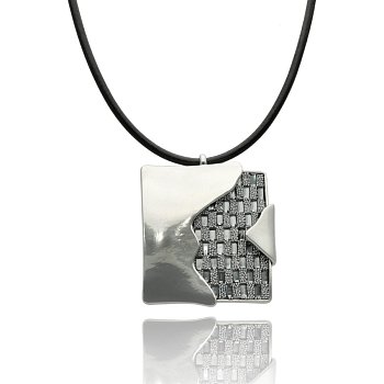 Obrázok produktu Náhrdelník na koži, GAMBIT, strieborná